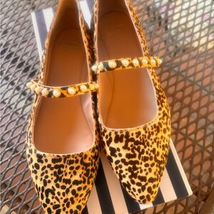 7.5 Crown & Ivy leopard Jalessa shoes
